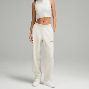 Lululemon Heavyweight Fleece Sweatpant in Bone
